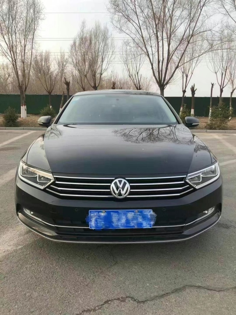 包頭17年大眾邁騰1