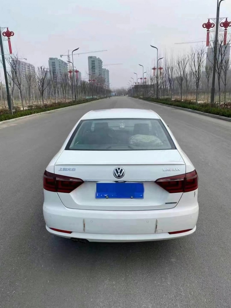 潍坊15年大众朗逸3