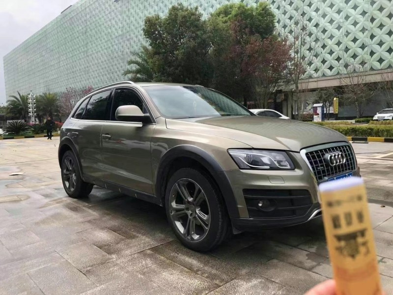 武汉10年奥迪Q53