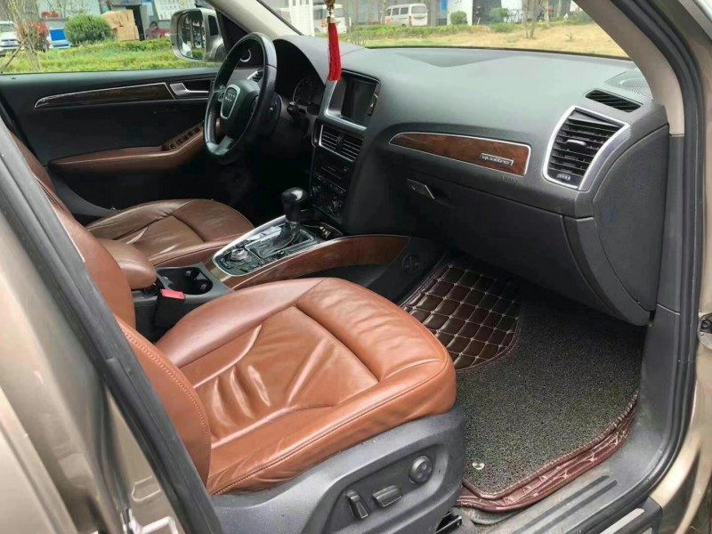 武汉10年奥迪Q55