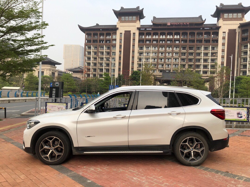 广州18年宝马X17