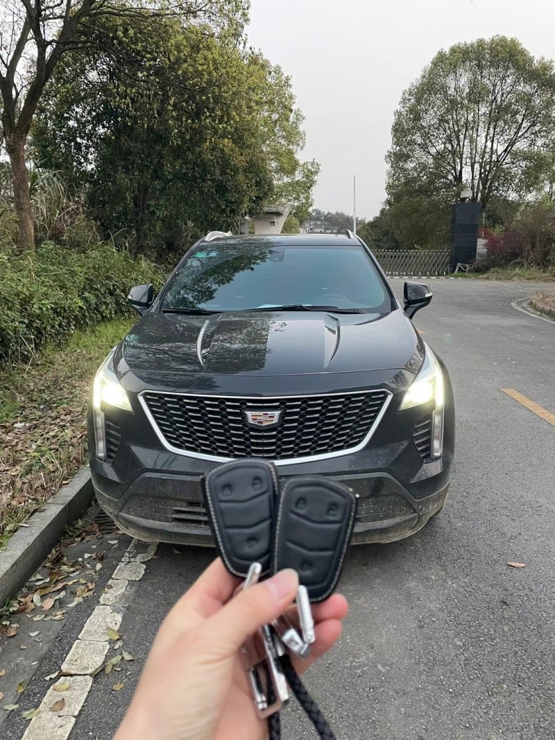 長沙20年凱迪拉克XT41