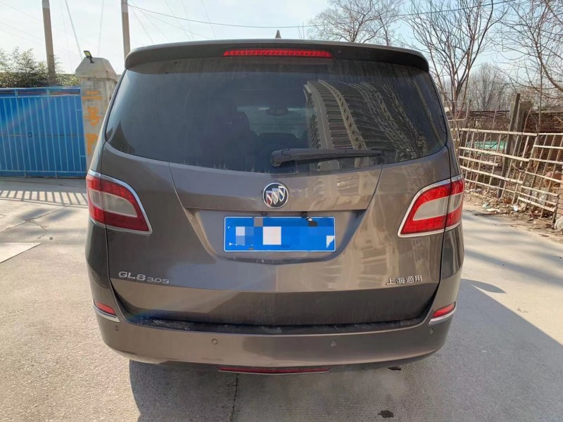 济宁13年别克GL88