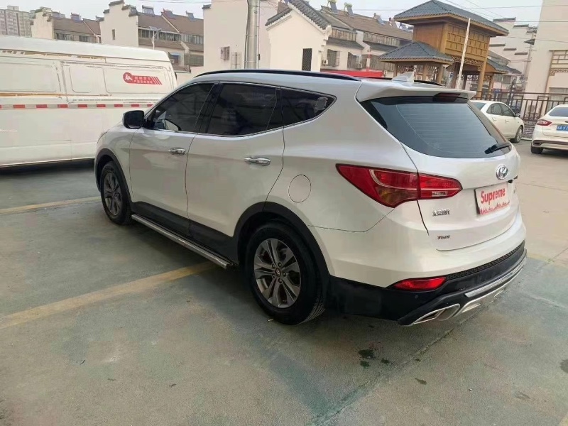 邢台15年现代全新胜达6