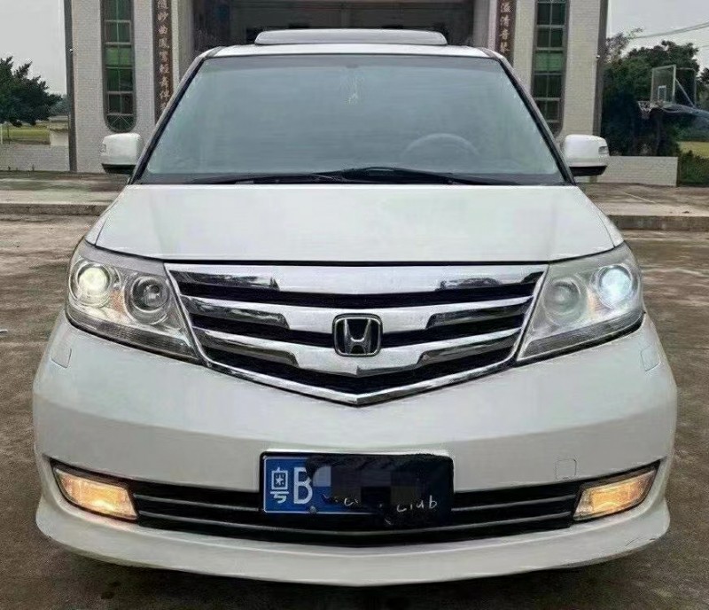 东莞12年本田艾力绅6