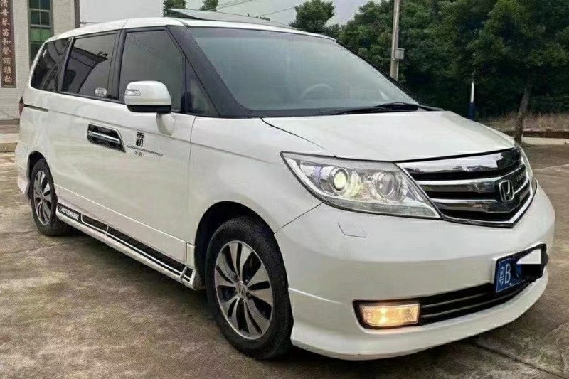 东莞12年本田艾力绅4