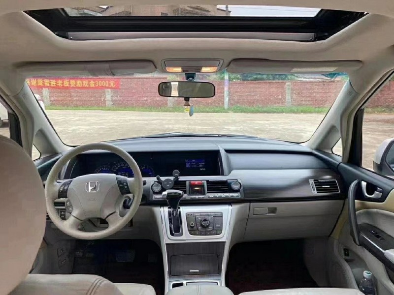 东莞12年本田艾力绅2