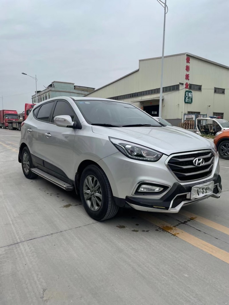 东莞抵押车15年现代ix35出售