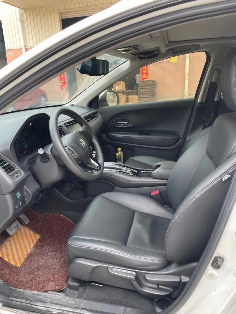 东莞16年本田缤智4