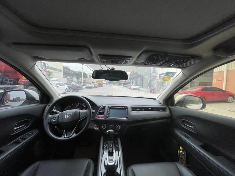 东莞16年本田缤智6
