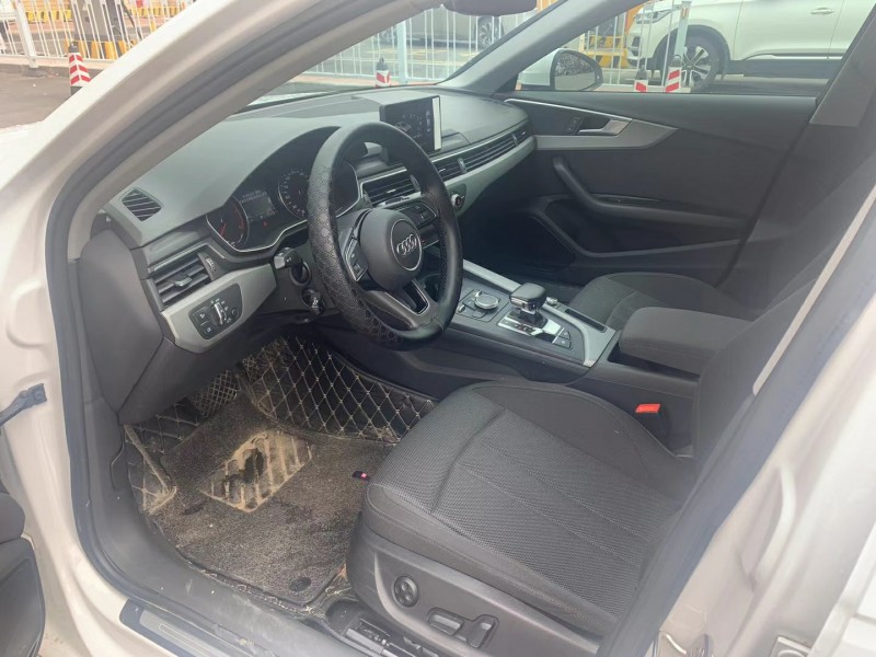 广州19年奥迪A4L4