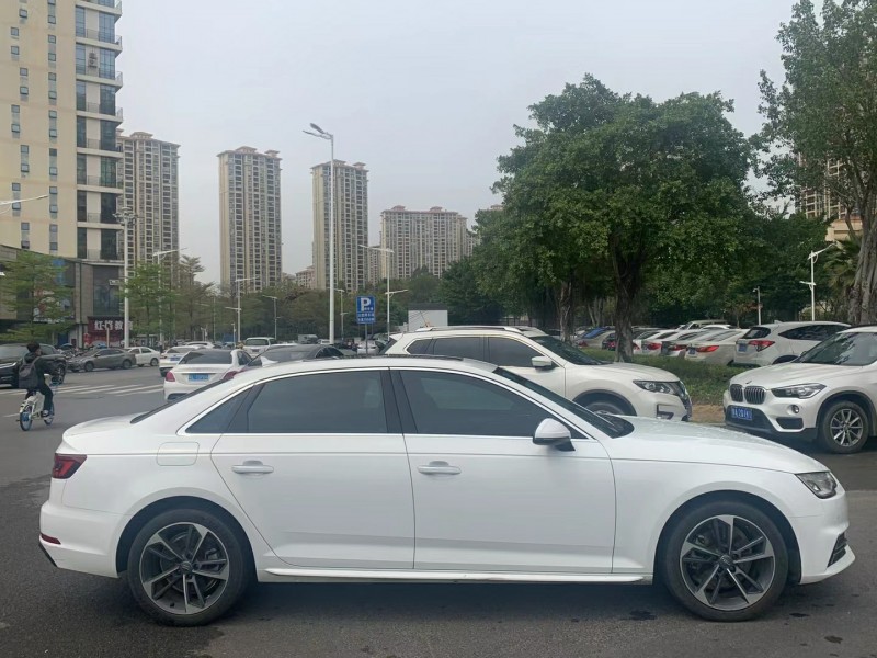 广州19年奥迪A4L6