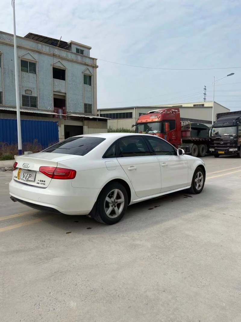 东莞15年奥迪A4L9