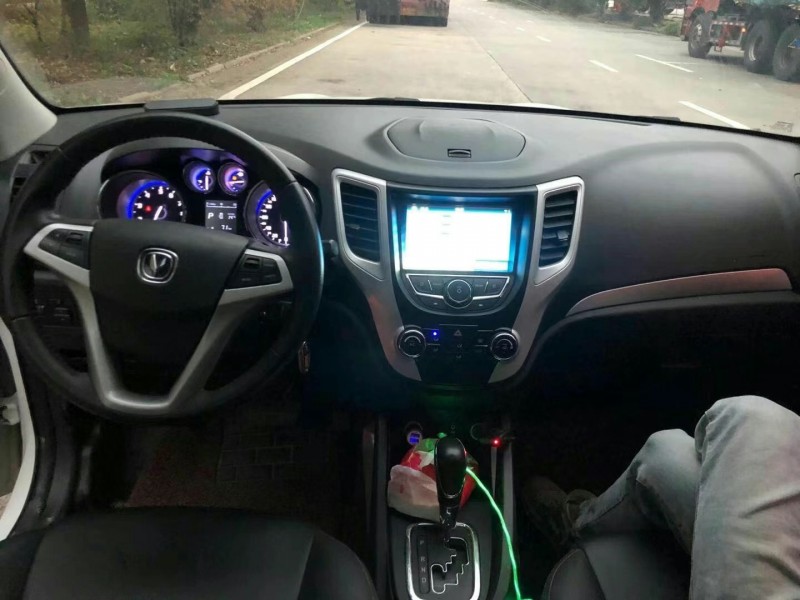 上饒17年長安汽車CS358