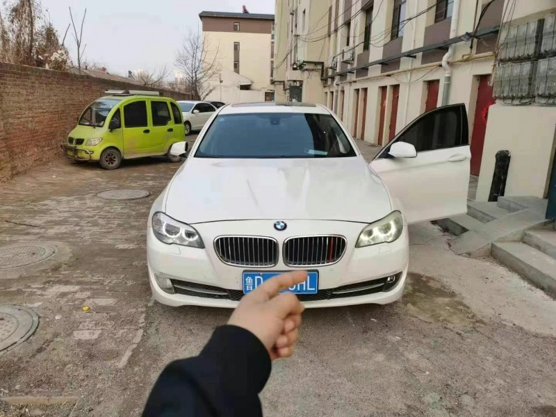 保定12年宝马5系1