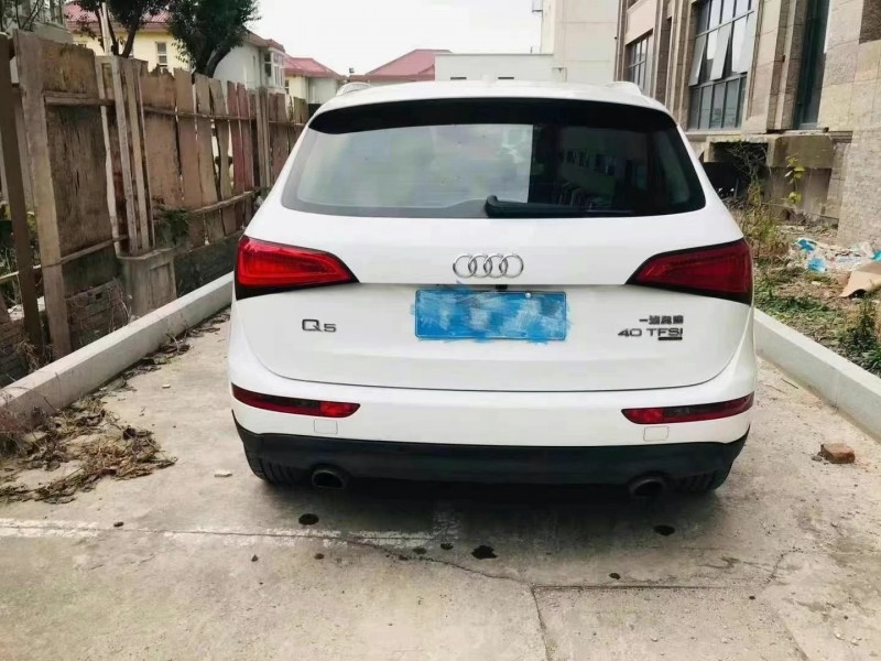 揚州16年奧迪Q58