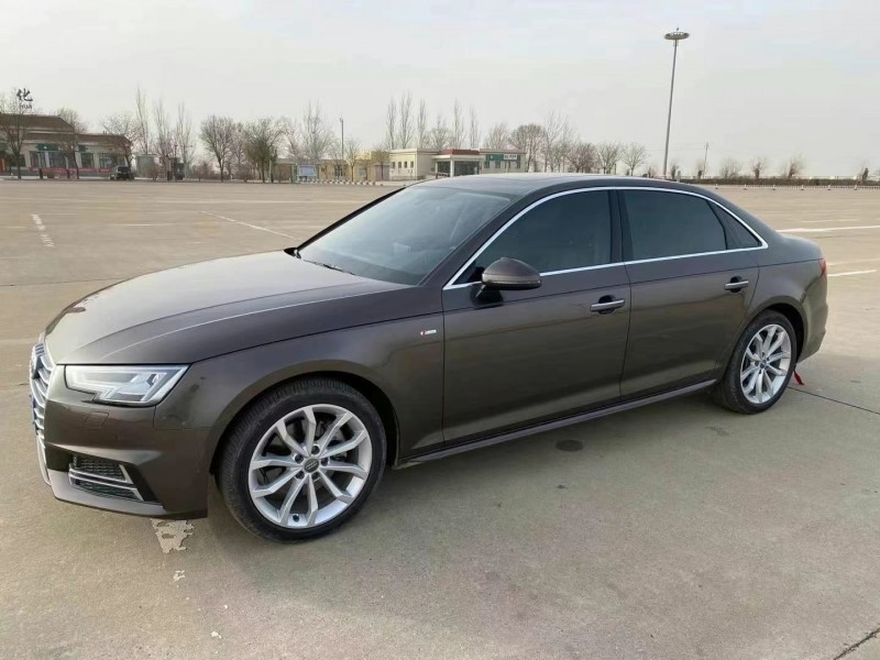 济宁18年奥迪A4L2