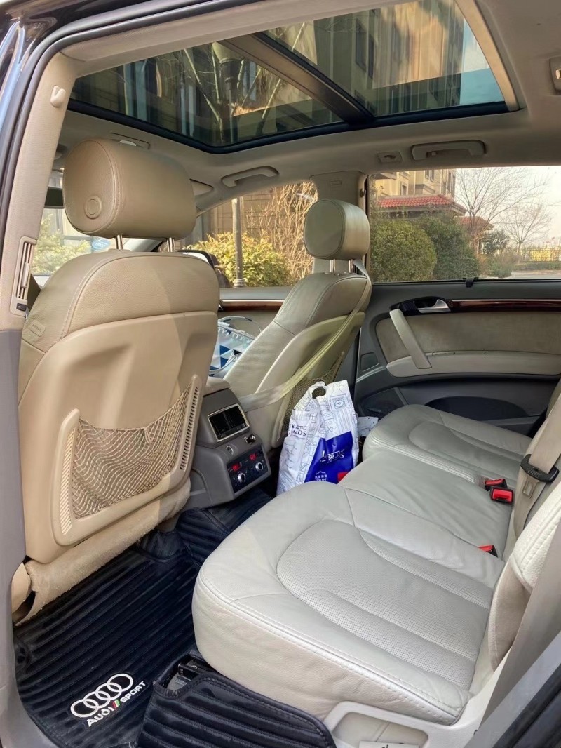 烟台12年奥迪Q76