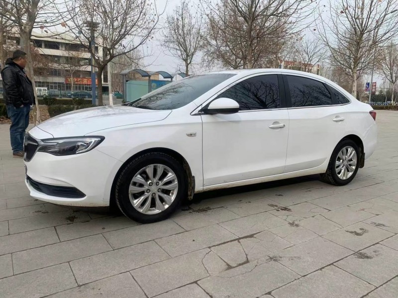 潍坊19年别克英朗2