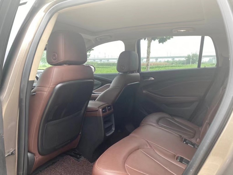 徐州17年别克昂科威7