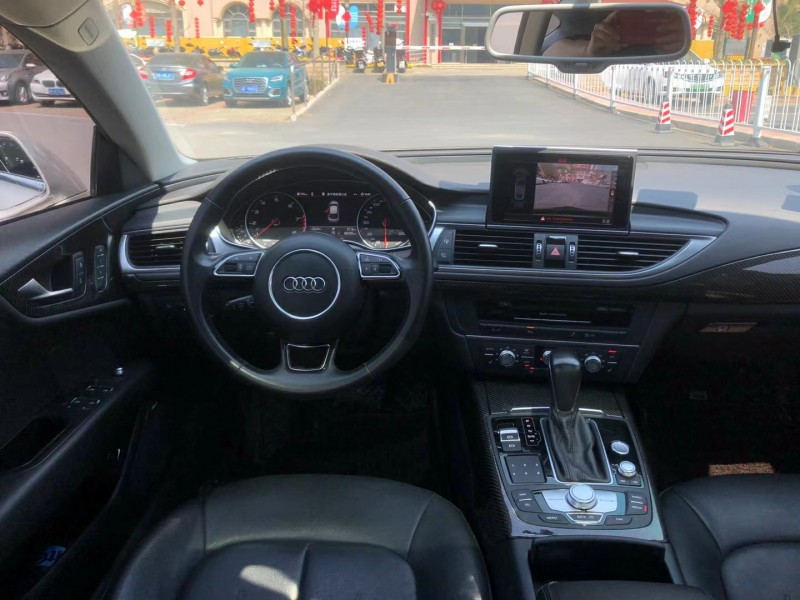 广州16年奥迪A77