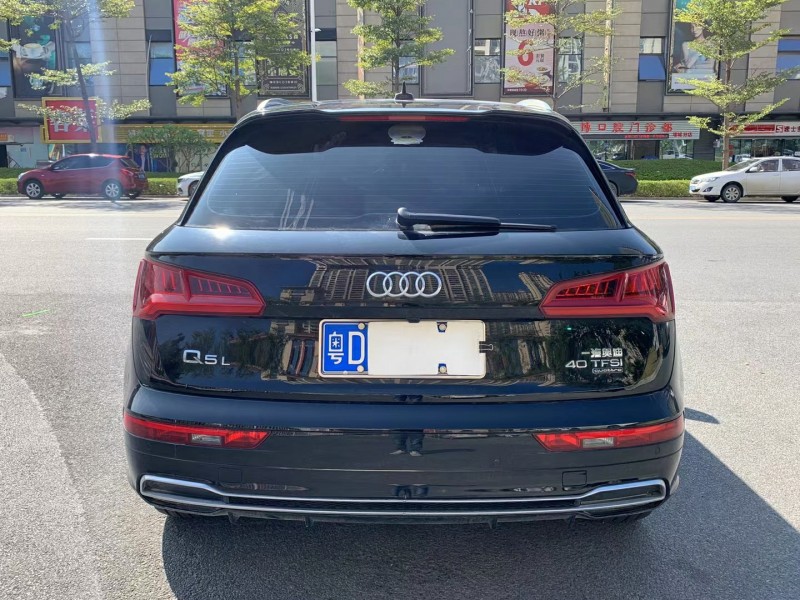 广州19年奥迪Q58