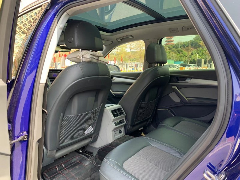 广州19年奥迪Q58