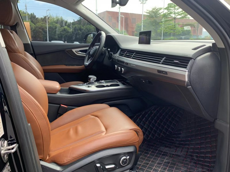 广州17年奥迪Q74