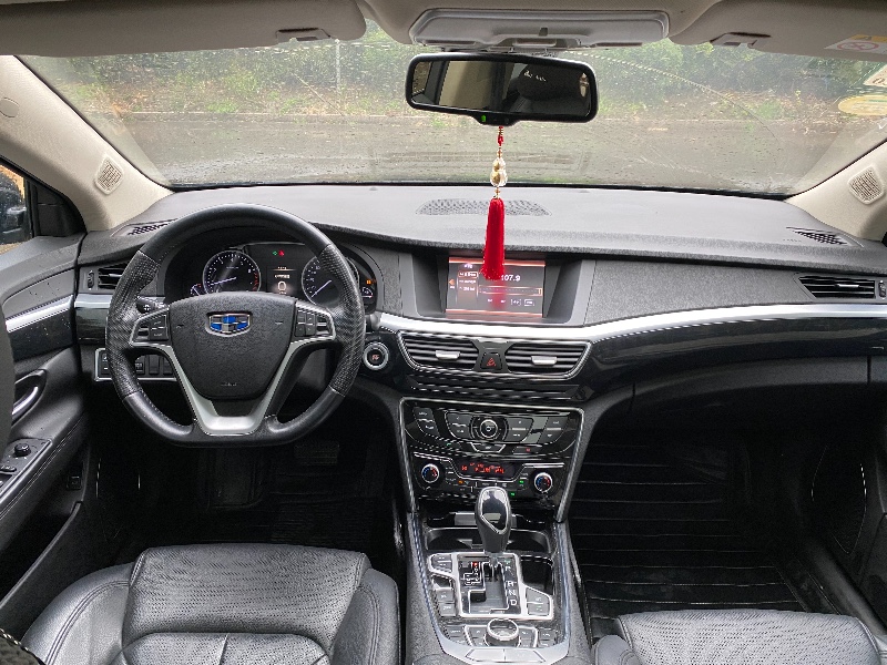 泰州16年吉利博瑞1