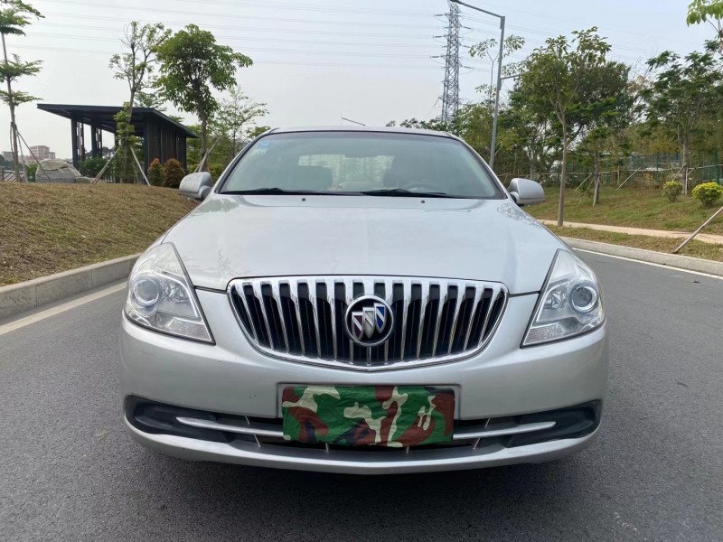 东莞16年别克凯越1