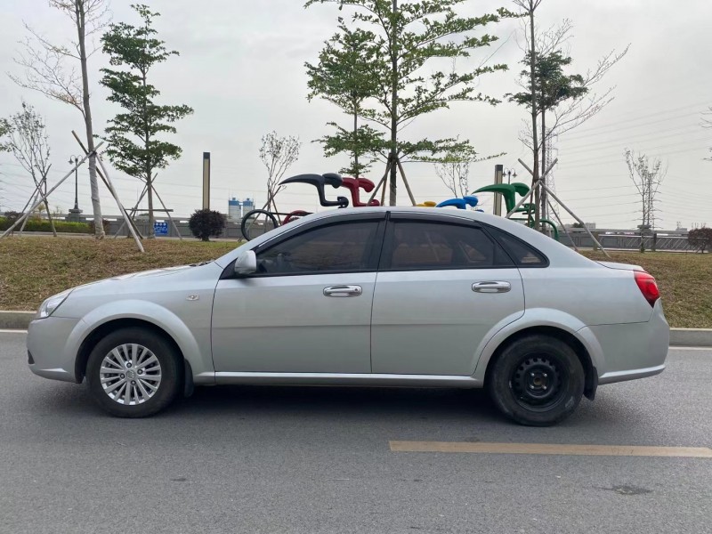 东莞16年别克凯越4