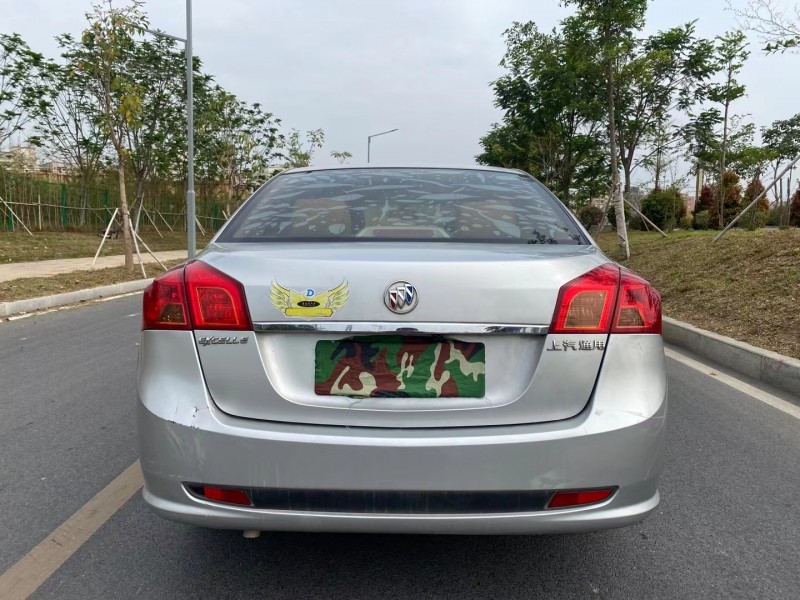 东莞16年别克凯越9