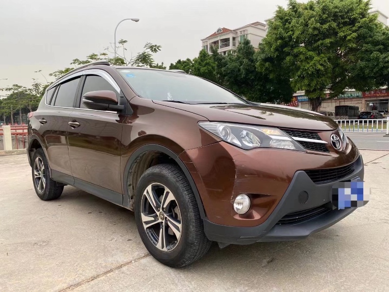 广州17年丰田RAV4荣放7