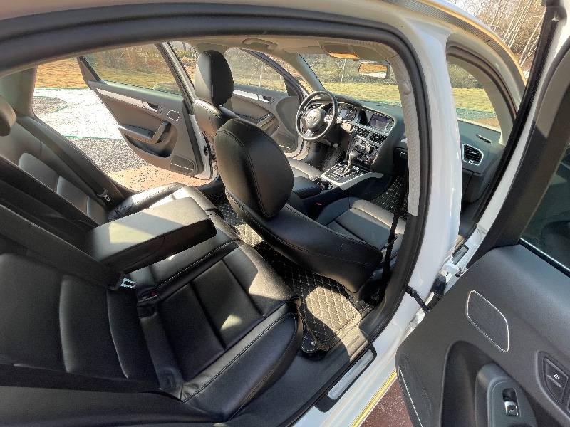 潍坊16年奥迪A4L1