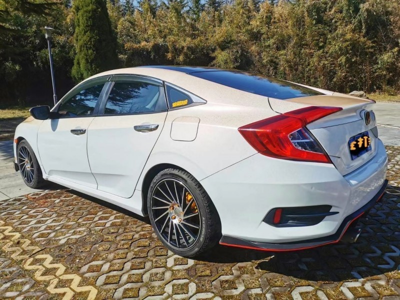 潍坊16年本田思域7