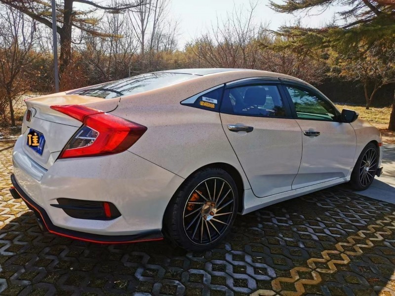 潍坊16年本田思域8