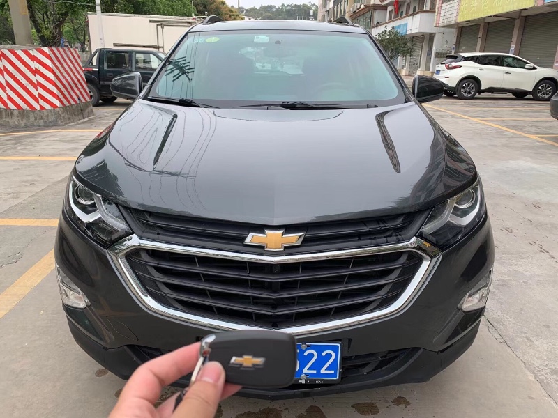 广州17年雪佛兰探界者8