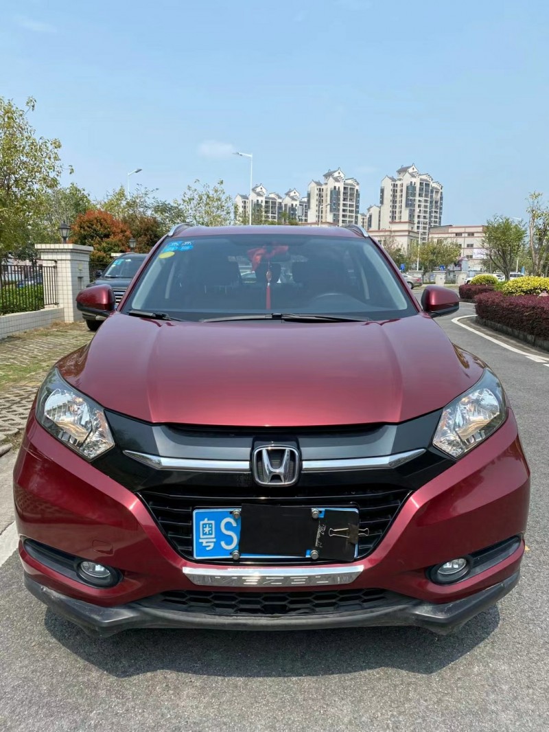 中山17年本田缤智1