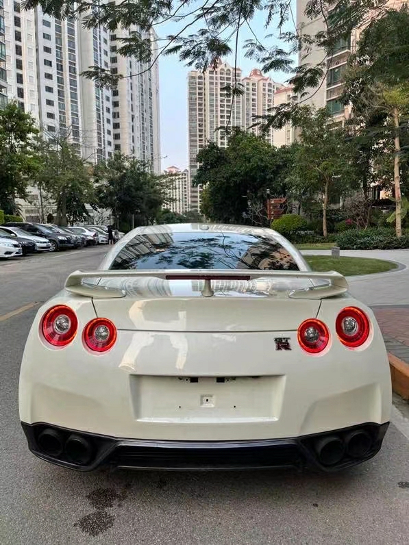 珠海15年日產GT-R4