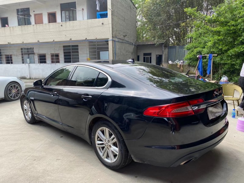 成都13年捷豹XF7