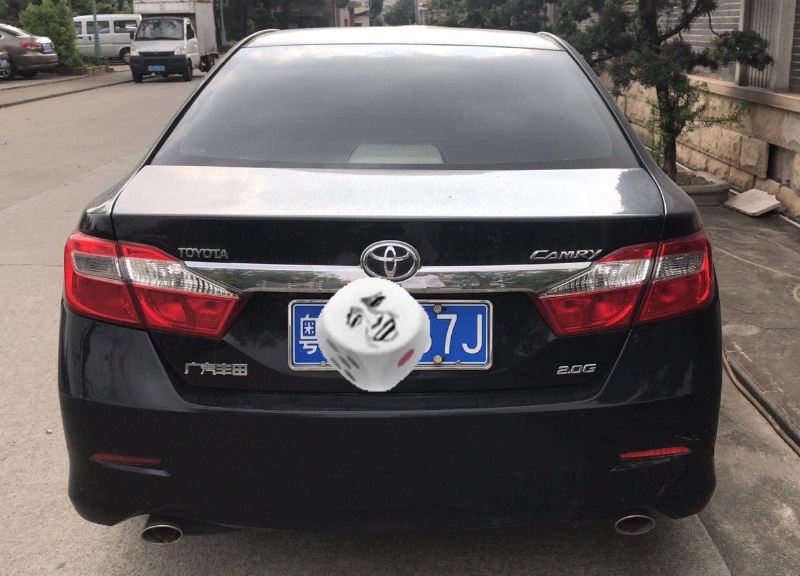 中山12年丰田凯美瑞1