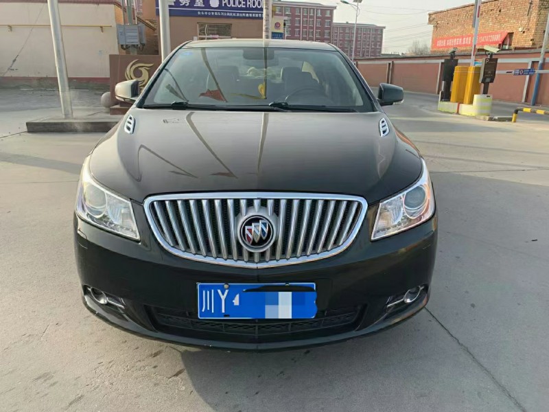 成都14年别克君越8