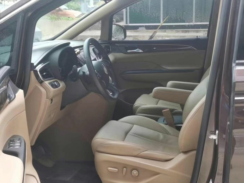 郑州17年别克GL86