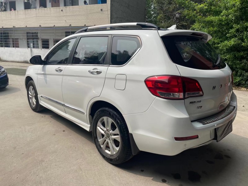 成都16年长城哈弗H67