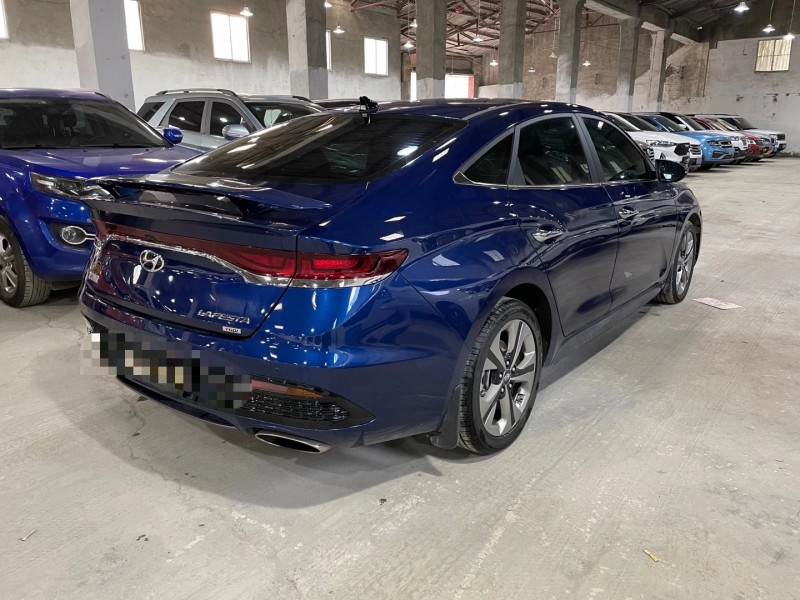 成都19年现代菲斯塔7