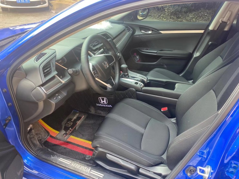 成都20年本田思域4