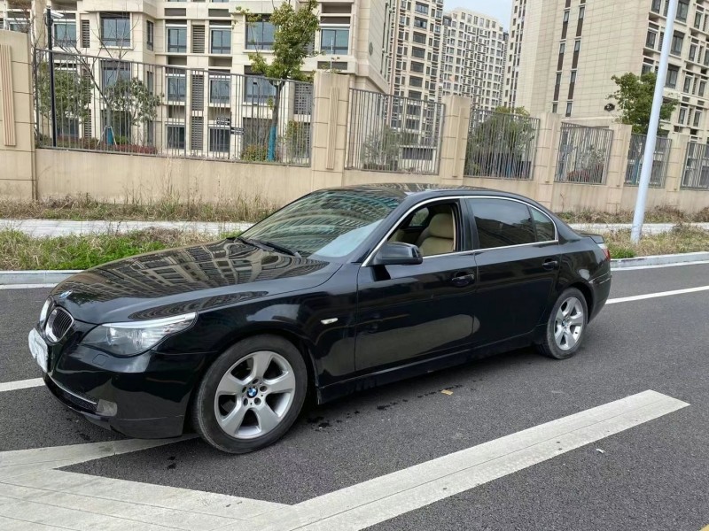 蘇州09年寶馬5系3