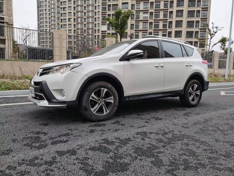 蘇州15年豐田RAV4榮放3