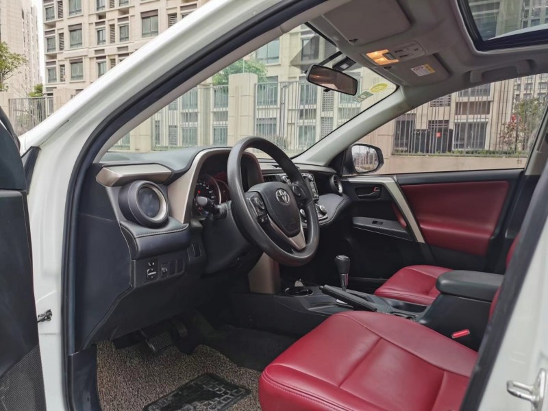 蘇州15年豐田RAV4榮放5