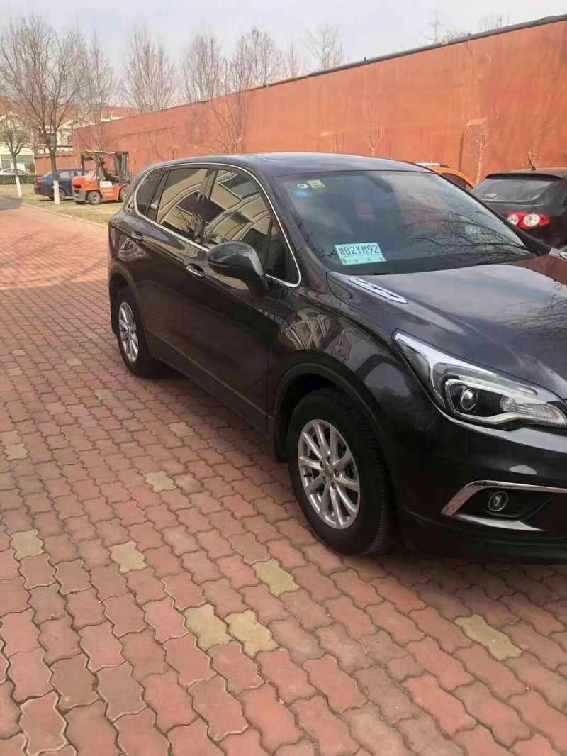 青岛17年别克昂科威3